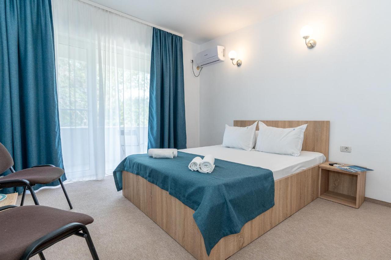 Hotel Irina Venus Buitenkant foto
